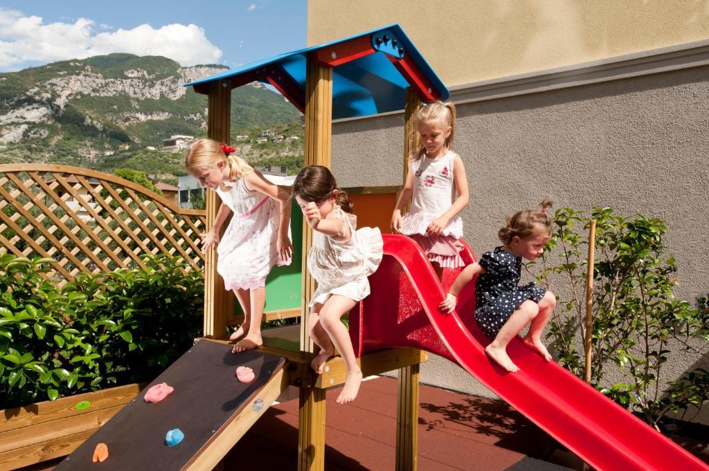 Residence Maroadi Torbole Sul Garda Dış mekan fotoğraf